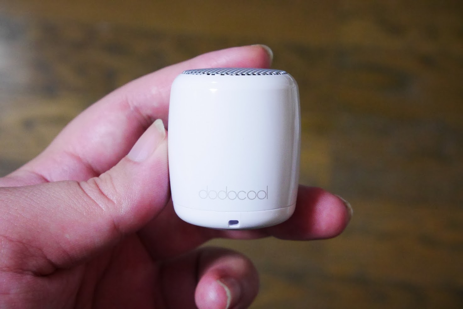dodocool ミニワイヤレススピーカー 本体1