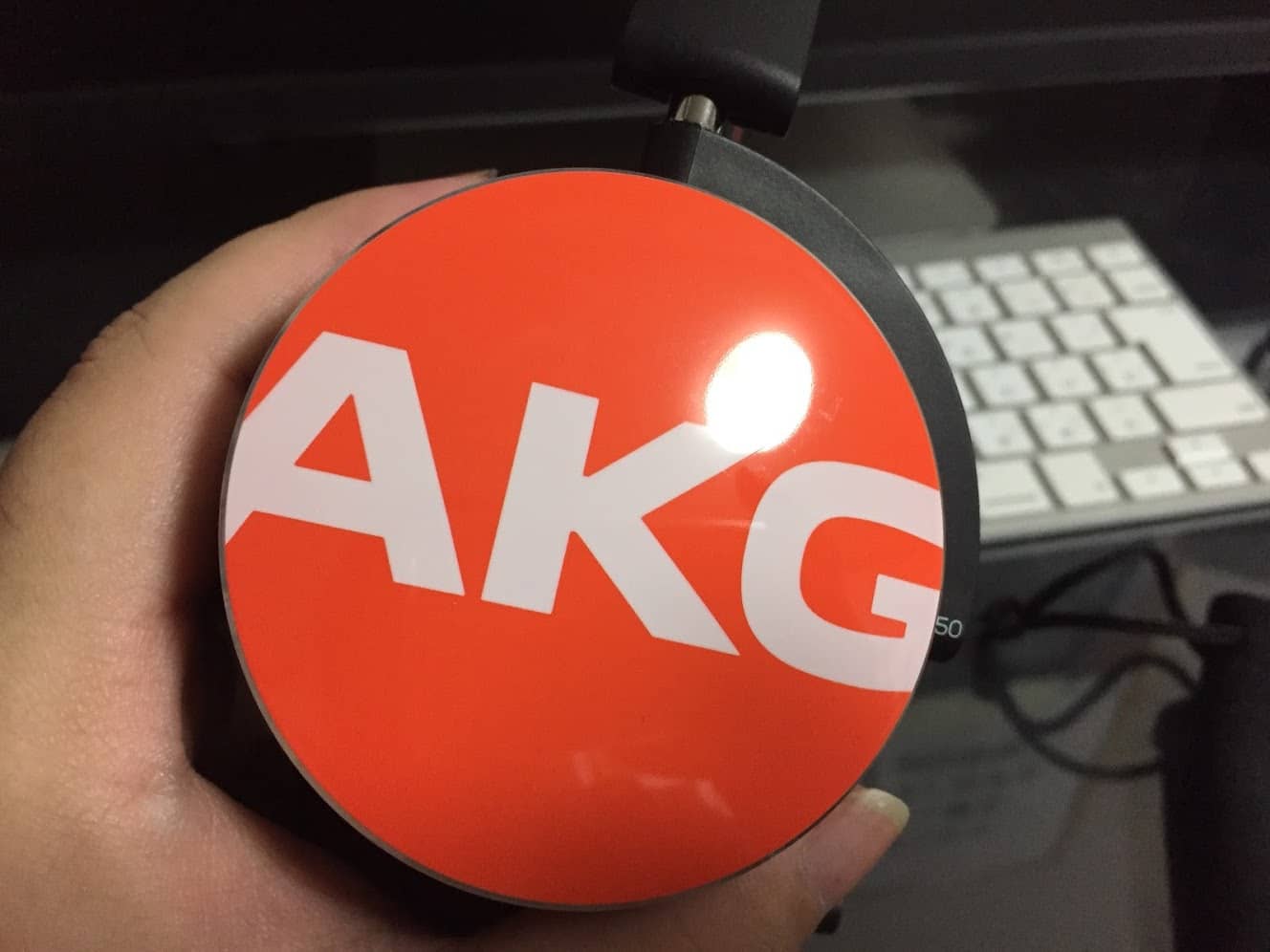 AKG−Y50-オレンジ